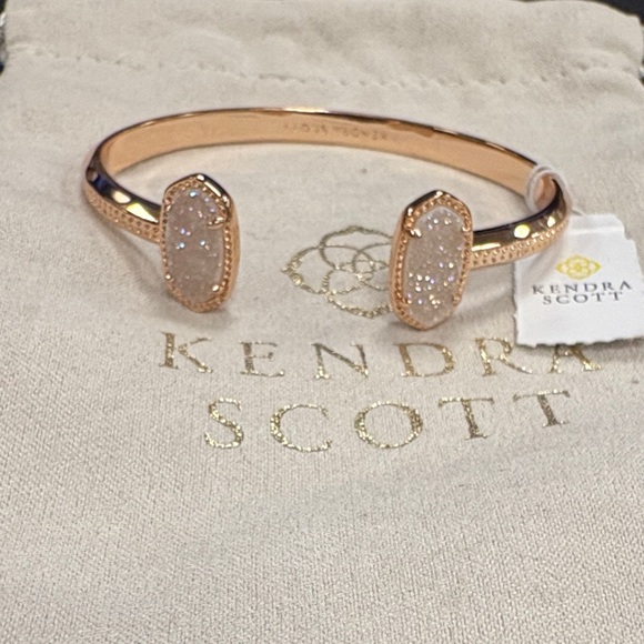 Kendra Scott Jewelry - Kendra Scott Rose Gold Bracelet with iridescent Stone